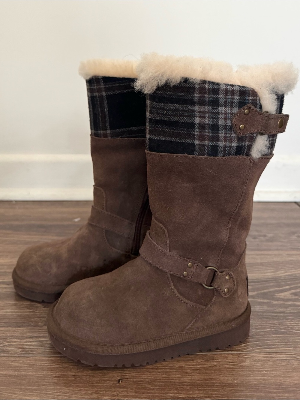 UGG Kids "Maura" Brown Suede Plaid Shearling Boots Size 10